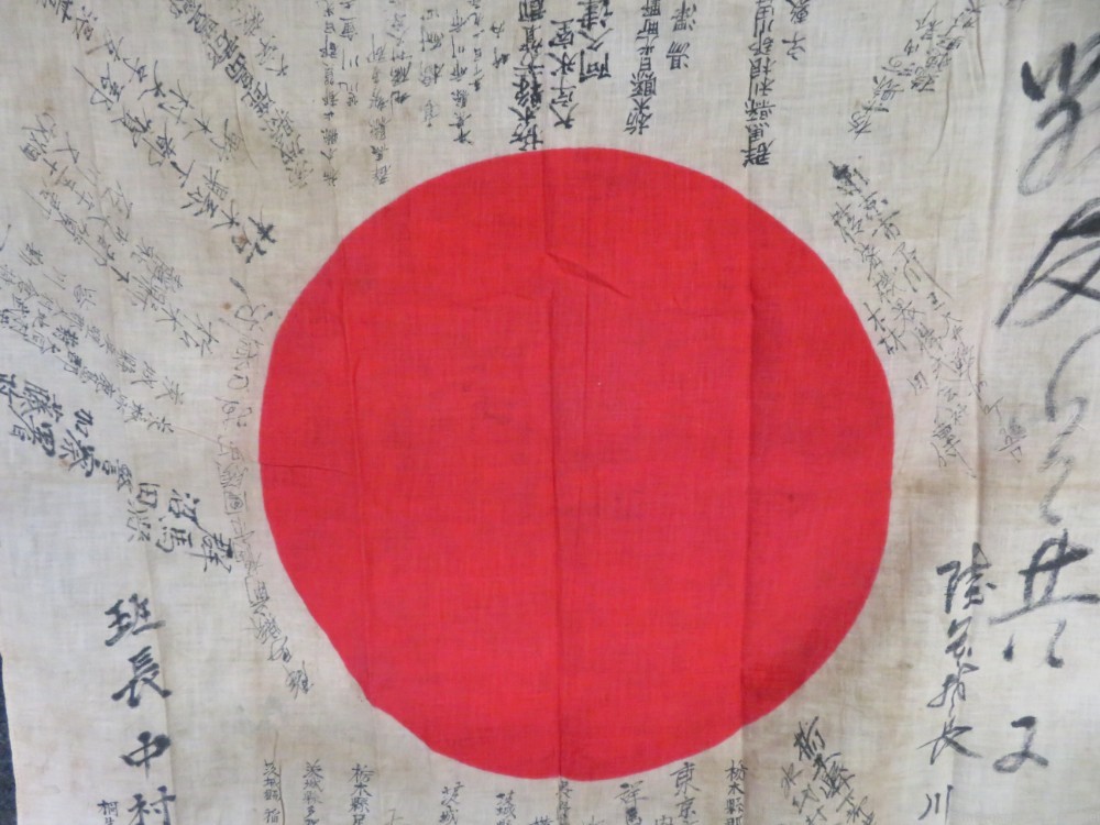 WWII JAPANESE HINOMARU MEATBALL FLAG W/ SIGNED KANJI CHARACTERS-LOOKS GREAT-img-9