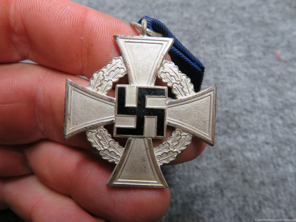 WWII GERMAN CIVIL SERVANT 25-YEAR FAITHFUL SERVICE CROSS-NICE FINISH-img-1