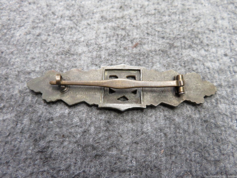 WWII GERMAN CLOSE COMBAT CLASP-NICE DETAIL-MAKER MARKED-img-4