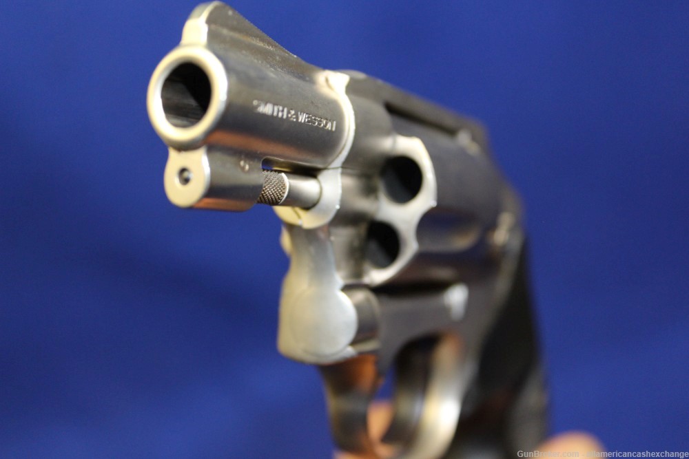 p5 SMITH & WESSON Model 442 Revolver 38 Spl-img-0