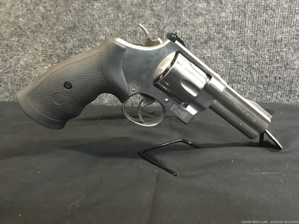 Smith & Wesson 610-3 6 Round SA/DA Revolver 10mm w/ Case, 3 Moon Clips-img-6