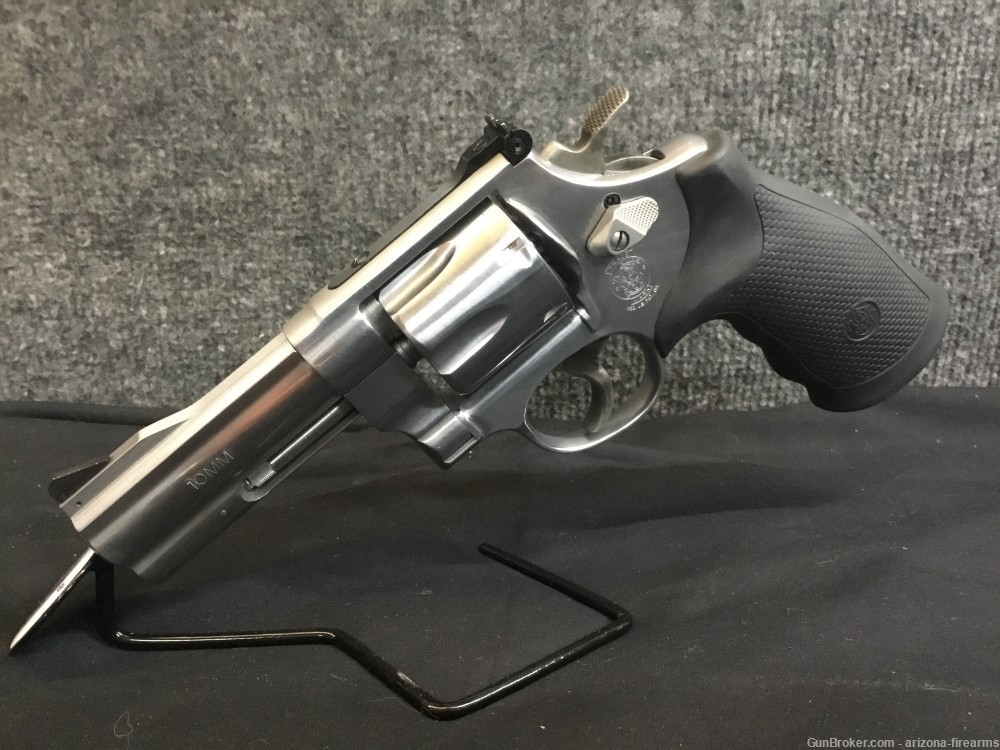 Smith & Wesson 610-3 6 Round SA/DA Revolver 10mm w/ Case, 3 Moon Clips-img-2