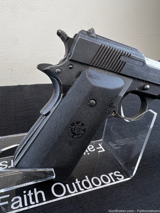 Llama IX-C, .45 acp Double stack 1911 style-img-3