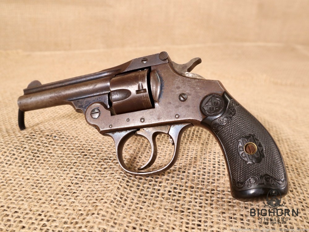 Iver Johnson's Arms & Cycle Works Third Model .32 S&W Break Top Revolver -img-0