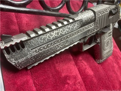 Trump collectable fully engraved 50 AE 