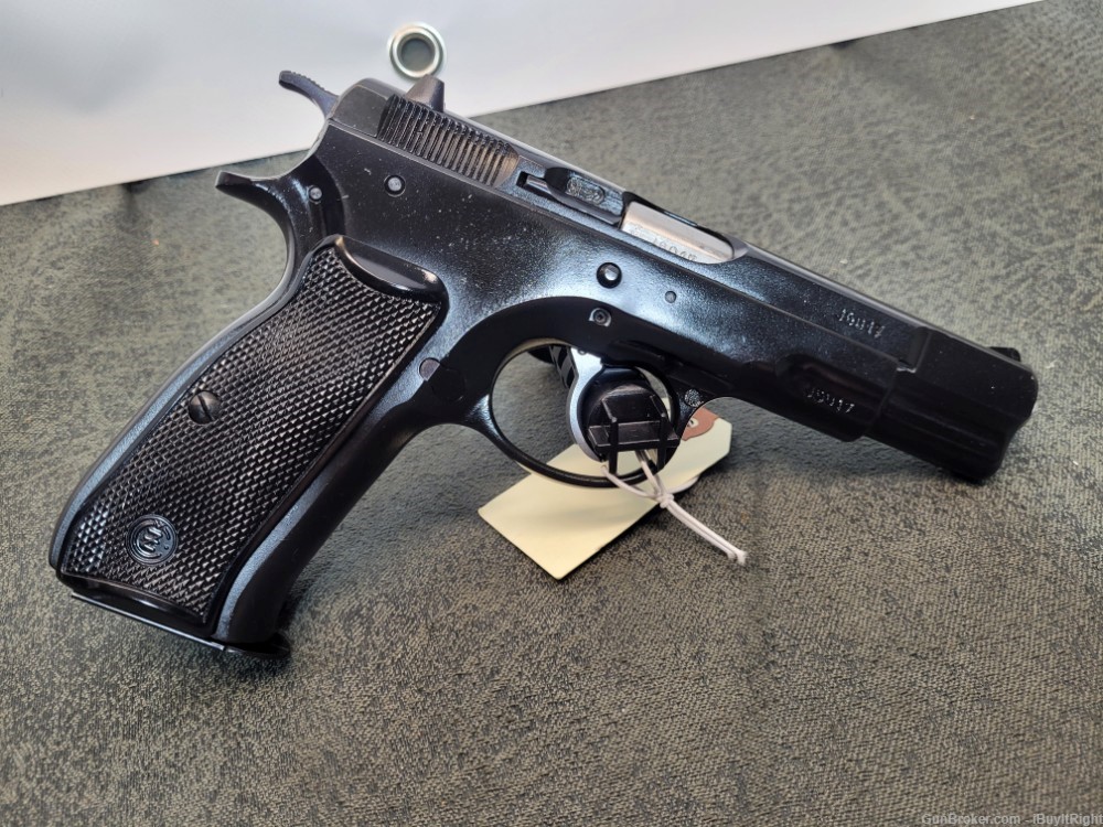 CZ 75 9mm Semi-Automatic Pistol Double Action Made in Czecheslovakia-img-0