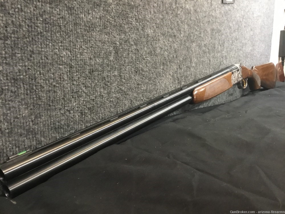 Beretta 687 Silver Pidgeon III Over Under Shotgun 20ga w. Case and Chokes-img-2