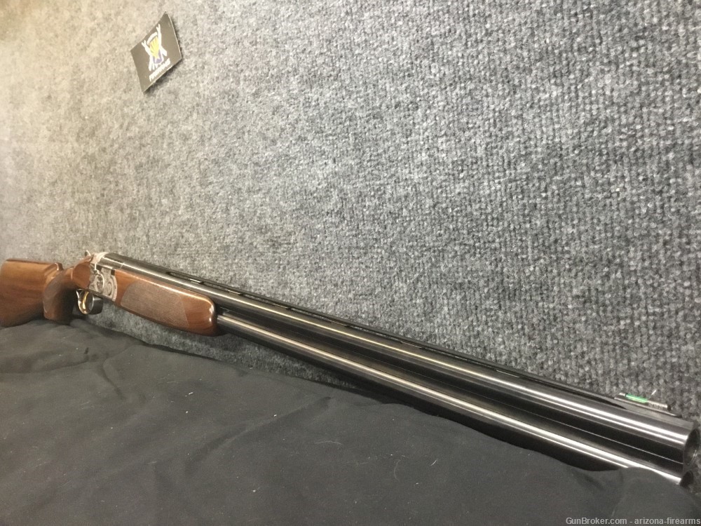 Beretta 687 Silver Pidgeon III Over Under Shotgun 20ga w. Case and Chokes-img-9