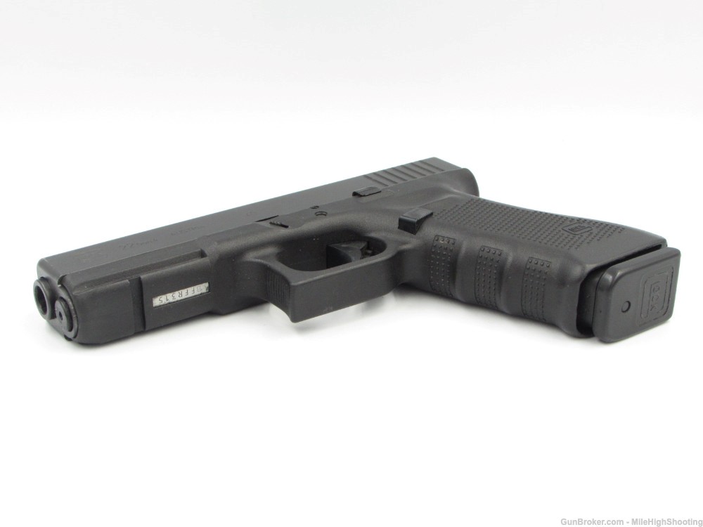 Police Trade-In: Glock G22 Gen4 4.5" .40 S&W with Trijicon Night sights-img-3