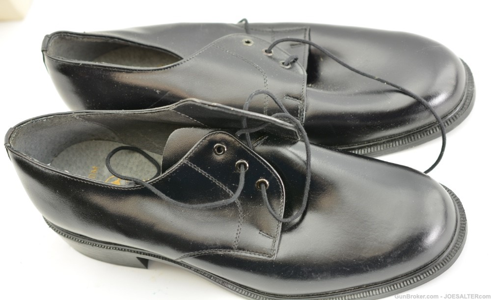 Mid-80's Black German Military Shoes Consul Sz. 10-img-1