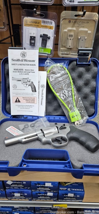 LNIB Smith & Wesson 66-8 Combat Magnum 357mag-img-12