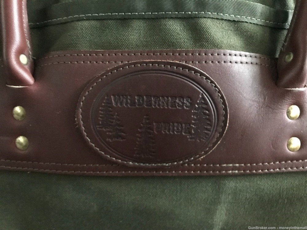 Vintage Wilderness Pride Leather & Canvas Weekend Bag - Like New!-img-2