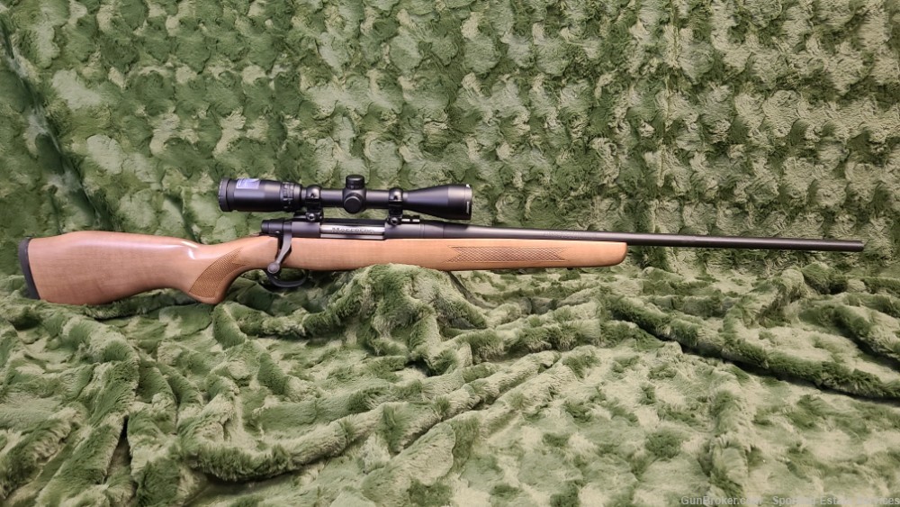 Mossberg Trophy Hunter .30-06 with Bushnell Banner Scope - GREAT RIFLE!-img-0