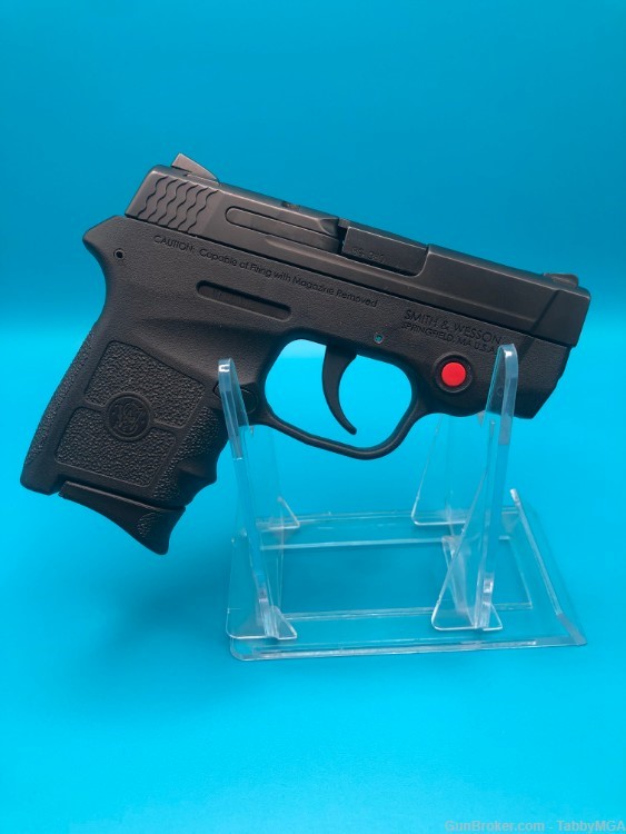 S&W M&P Bodyguard 380 w/CT , USED in great condition... 3 MAGS-img-0
