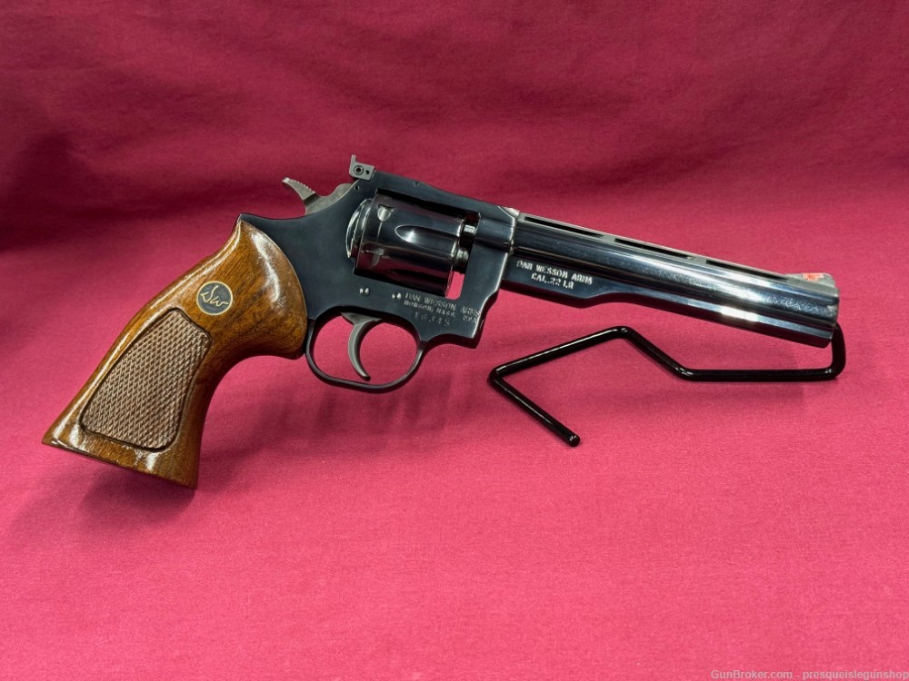Dan Wesson - 22 Revolver - .22 LR - 6" Barrel - 6-shot - DA/SA-img-0