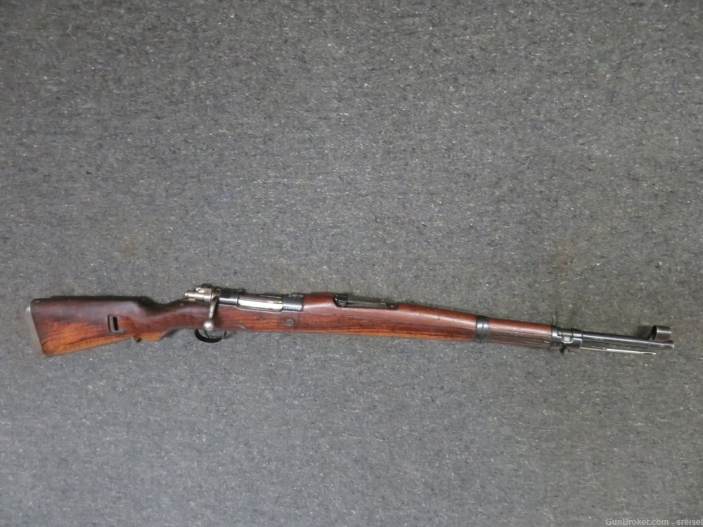 YUGOSLAVIAN M48 MAUSER RIFLE-NICE CREST-MATCHING-img-0