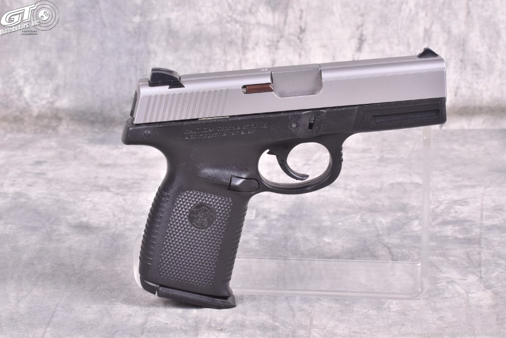 Smith & Wesson SD40 VE .40 S&W-img-1