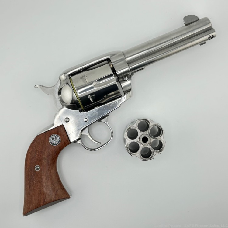 Sturm, Ruger & Co., Inc Vaquero in .45 Colt & .45 ACP-img-0