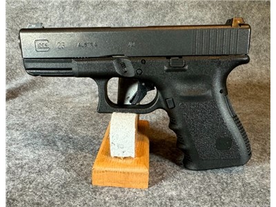 Glock 23 Gen 3 .40S&W Pistol