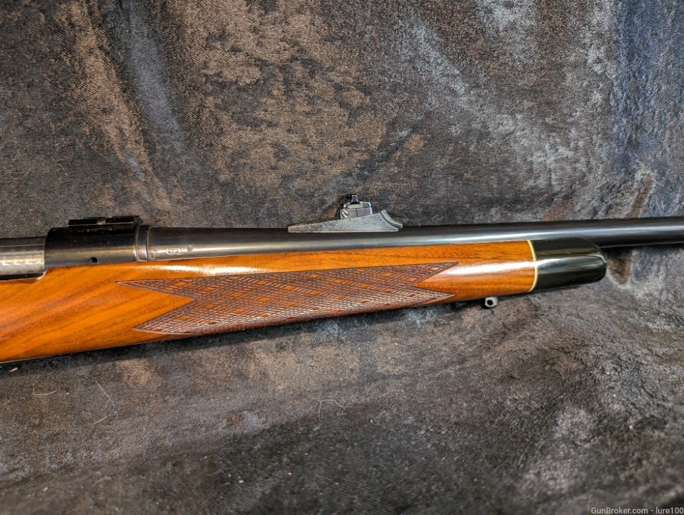 Vintage Remington 700 BDL 30-06 Walnut Stock beautiful woodgrain stock wow-img-9