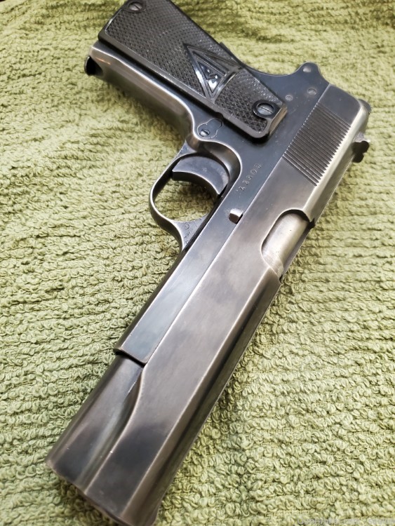 Radom P35 semi-automatic pistol, Serial number CO537. It has a 4 ½” barrel.-img-3