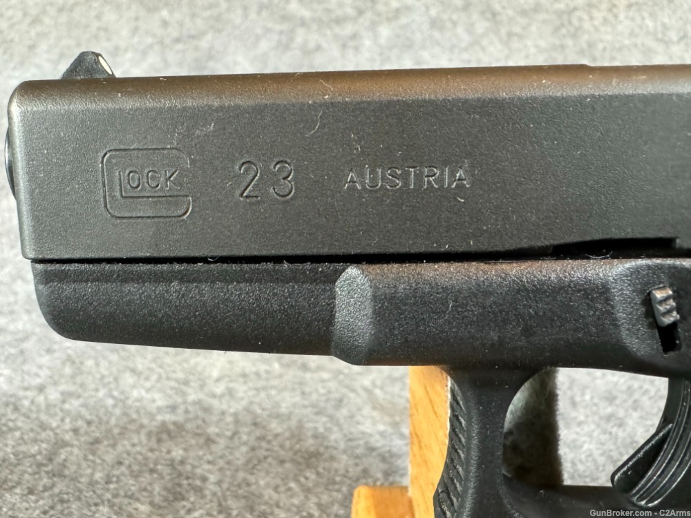 Glock 23 Gen 2 40S&W Pistol-img-2