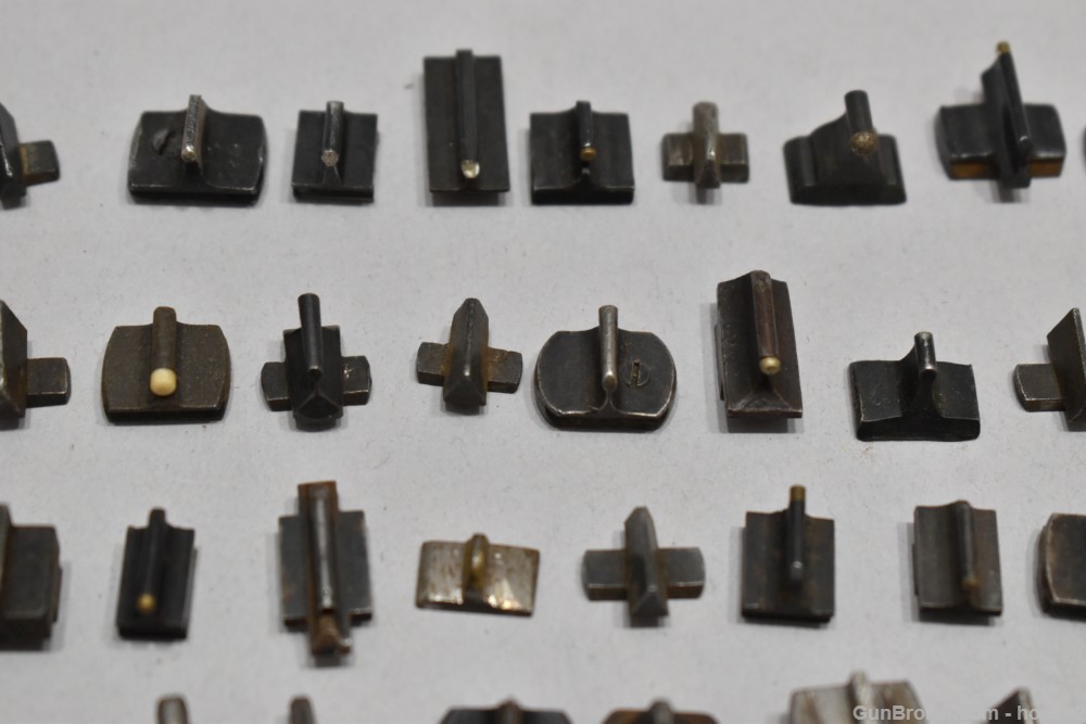 Huge Lot Approx 245 Pcs Unknown Dovetail Front Sights READ-img-2