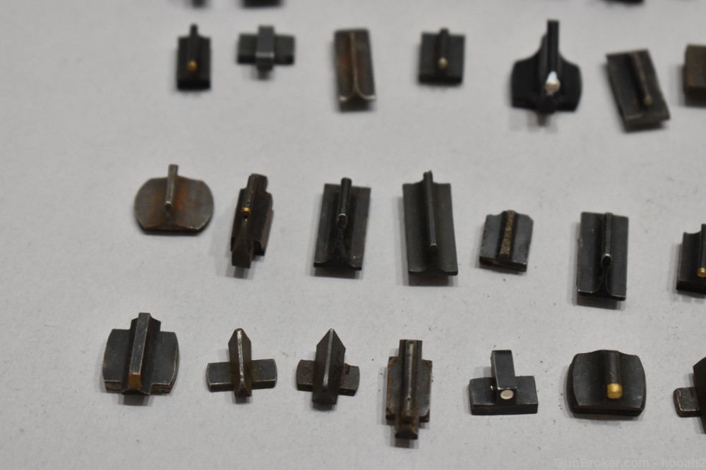 Huge Lot Approx 245 Pcs Unknown Dovetail Front Sights READ-img-17