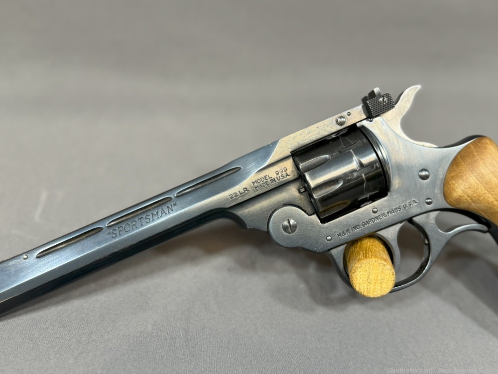 Beautiful H&R Model 999 Sportsman - .22 L.R. 9-Shot Top-Break Revolver-img-2