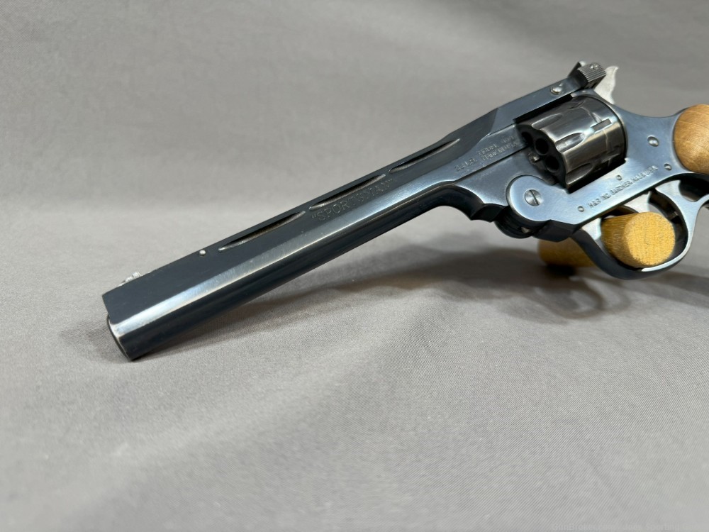 Beautiful H&R Model 999 Sportsman - .22 L.R. 9-Shot Top-Break Revolver-img-1