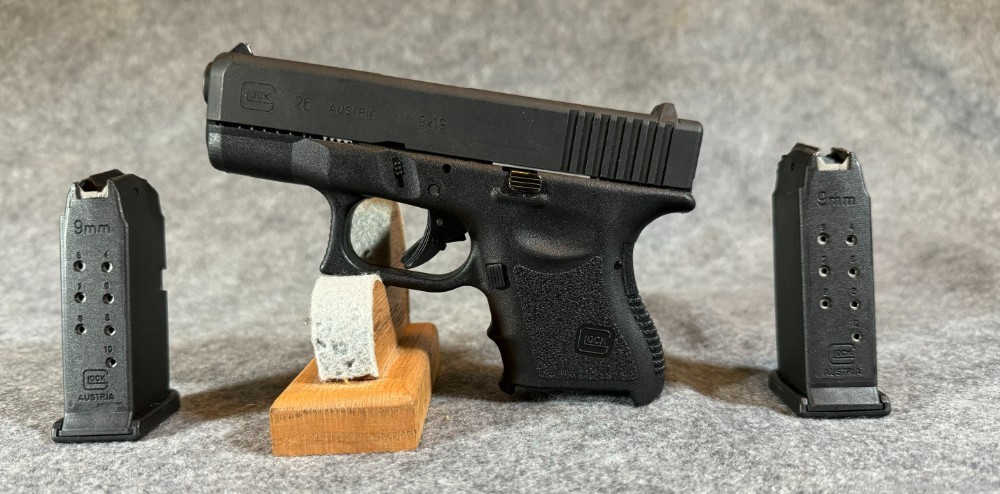 Glock 26 9mm Pistol with Extra Magazines-img-0