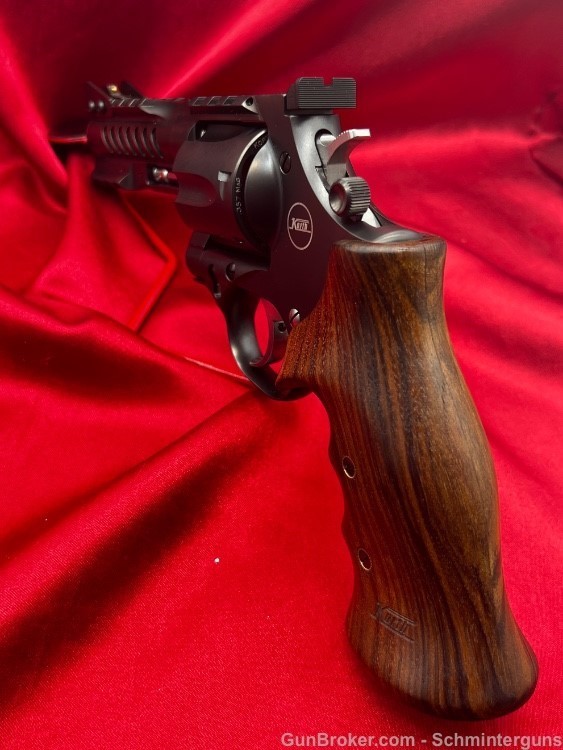 Nighthawk Custom Korth Ranger 4" 357 Magnum  unfired . -img-12