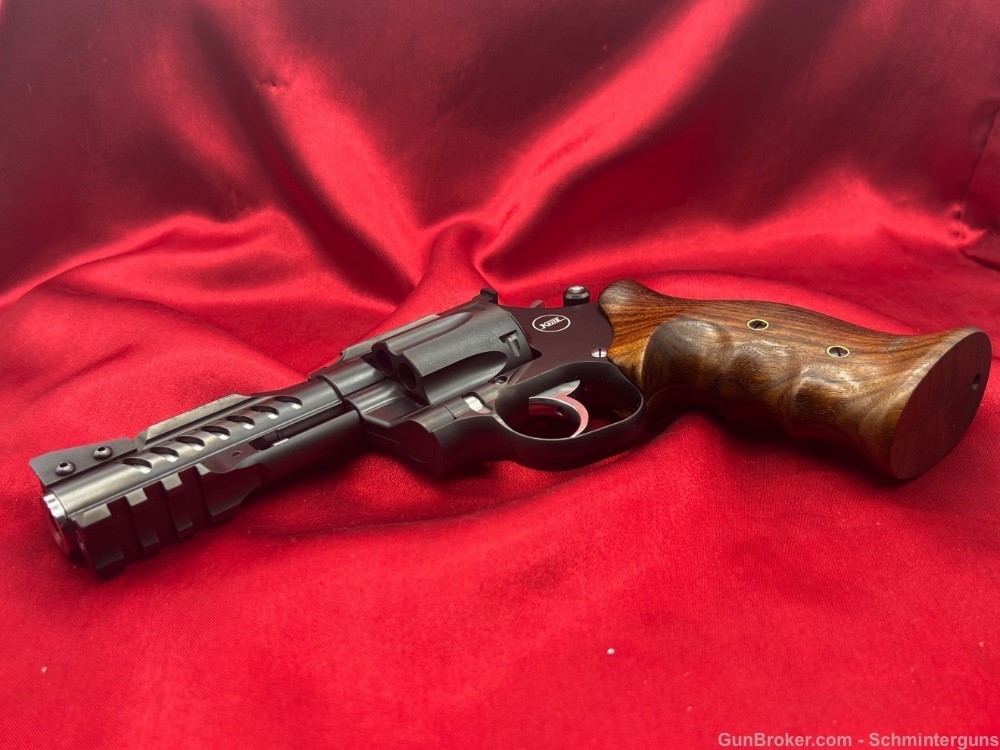 Nighthawk Custom Korth Ranger 4" 357 Magnum  unfired . -img-11