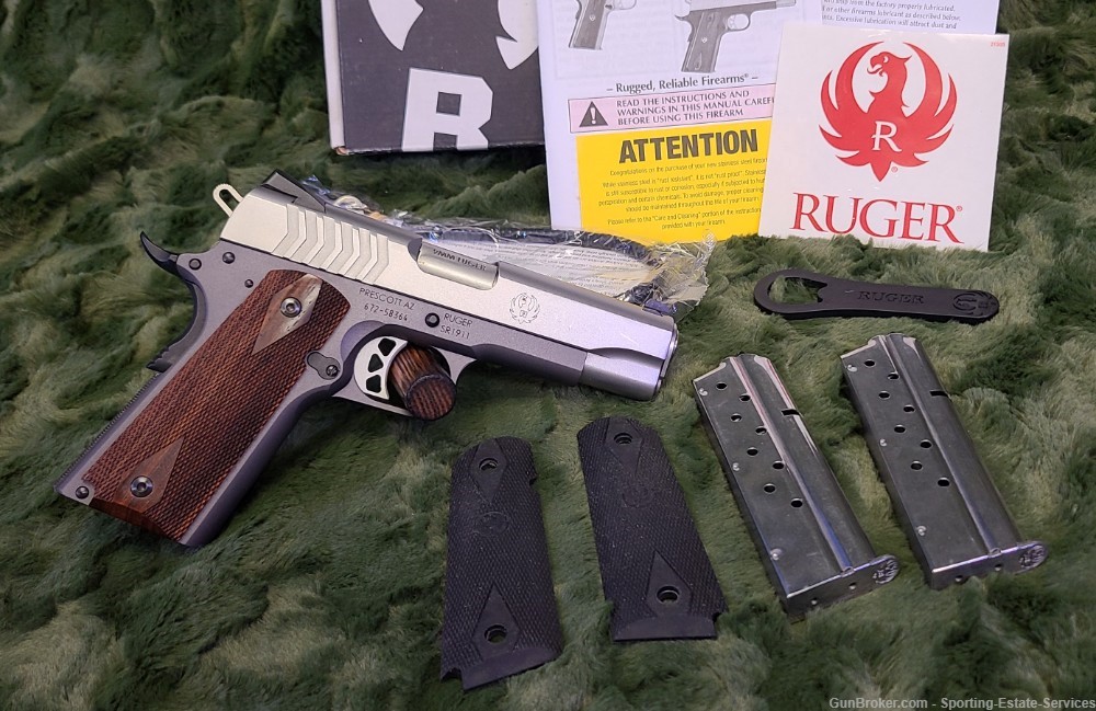 Ruger SR1911 Commander - 9mm - Two Tone - Factory Box  - Extra Grips! -img-0