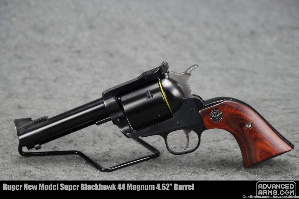 BNIB -Ruger New Model Super Blackhawk 44 Magnum 4.62” Barrel-img-1