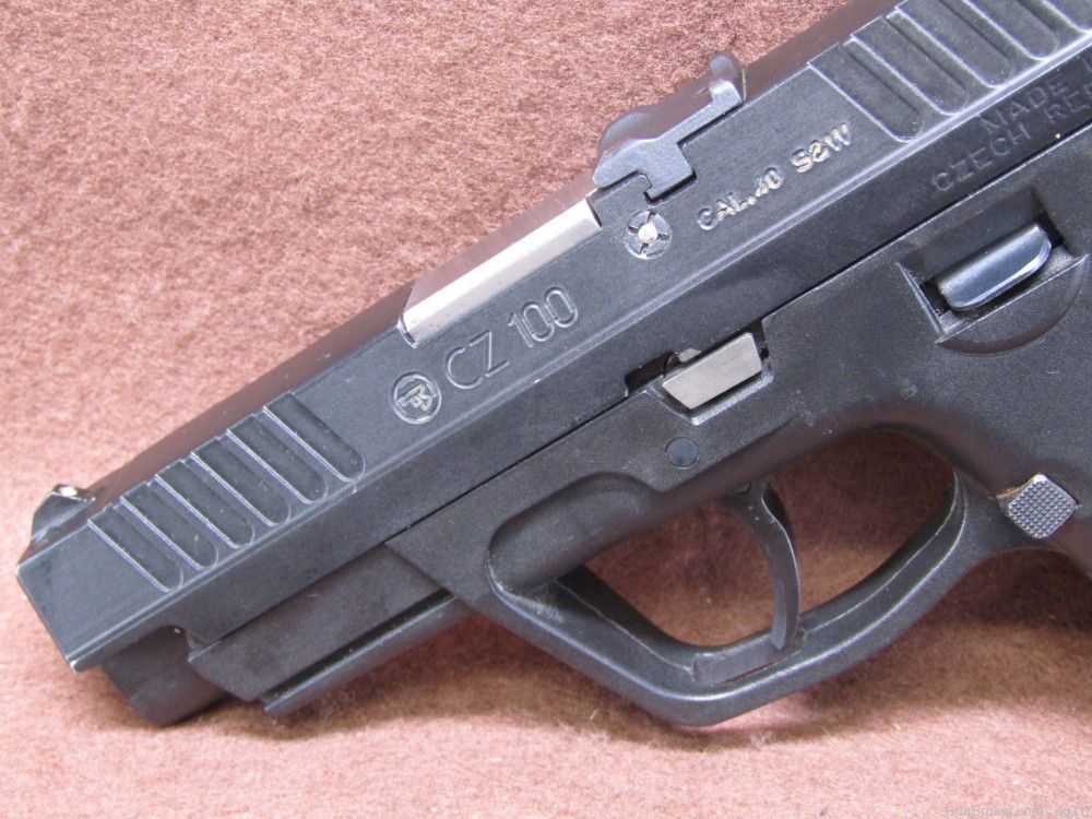 CZ-USA CZ 100 40 S&W Semi Auto Pistol 3x 10 RD Mags-img-12