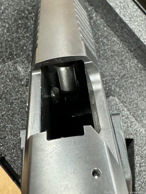 CZ P-07 9mm Semi-Auto 2 Mags & case -img-6