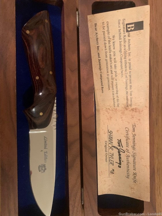 Two Commemorative Knives from Bear/Jennings Archery -img-9