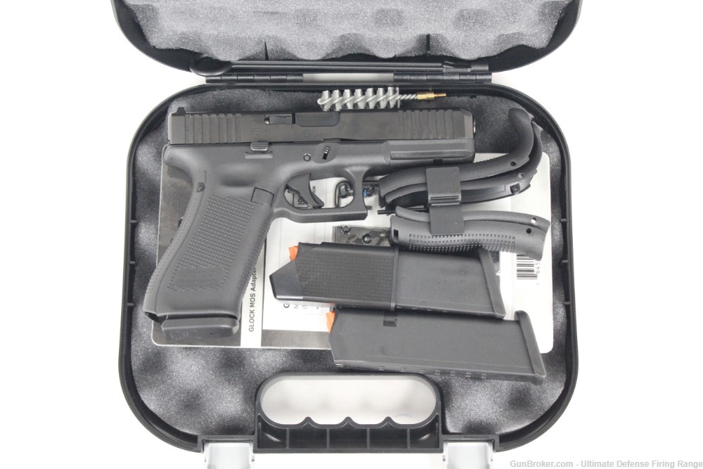 Excellent Glock Model 17 Gen 5 MOS Optics Ready 9mm Box, 3 Mags & Plates-img-1