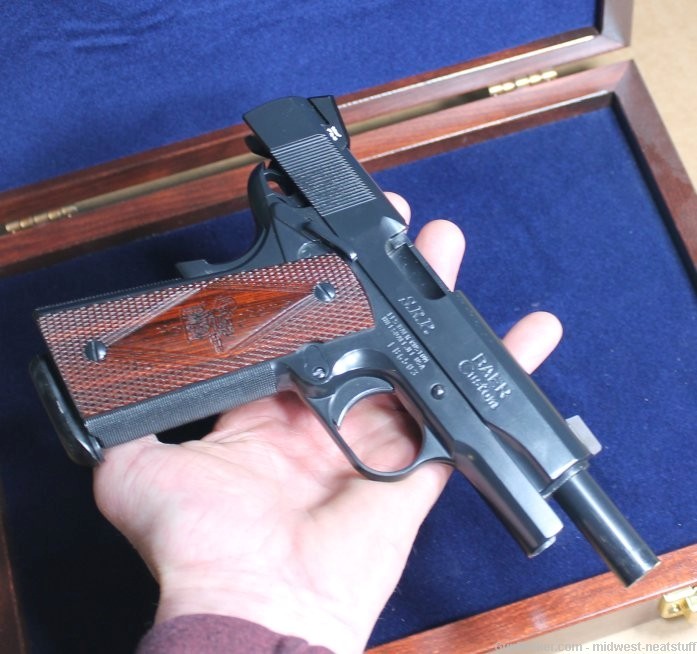 Les Baer custom 1911 S.P.R. 45 ACP swift Response Pistol Night Sights Case -img-3
