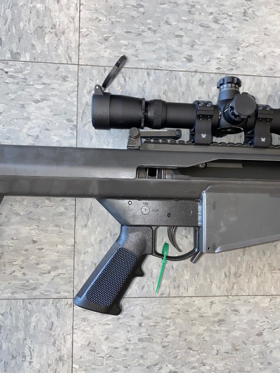 NEW! BARRETT MODEL M82 .50 BMG WITH LEUPOLD MK4 4.5-14 2 MAGS -img-5