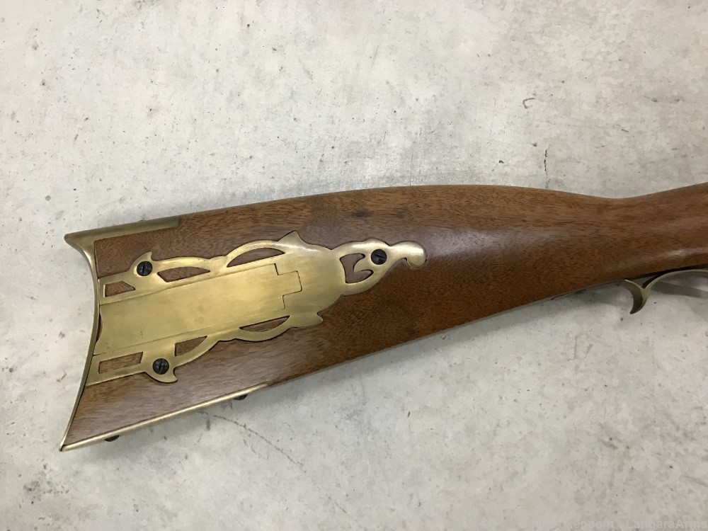 Italian Pedersoli  Kentucky Flint Lock Rifle .50 Caliber Blackpowder -img-1