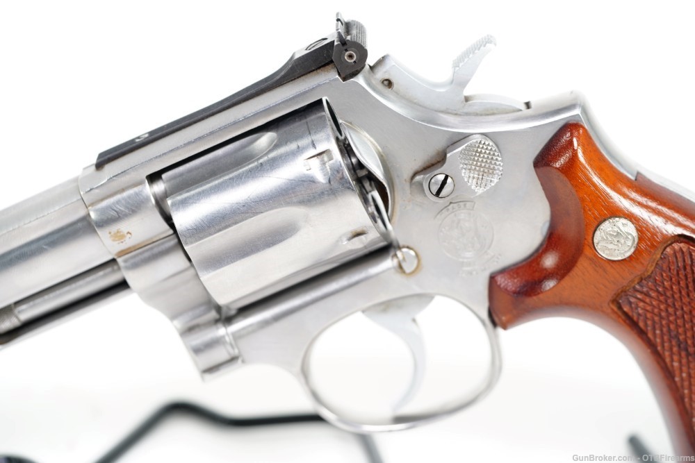 S&W 686 4" .357 mag SS with wood grips-img-3