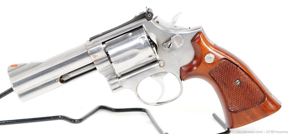 S&W 686 4" .357 mag SS with wood grips-img-0