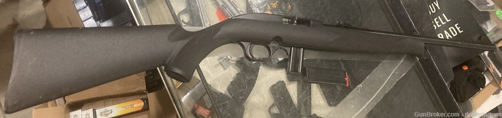  Mossberg 702 Plinkster 22LR good condition(no card fees added)-img-0