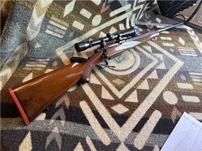 Ruger M77 with Scope, 22-250 Remington 