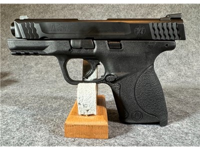 Smith & Wesson M&P45 .45ACP Pistol
