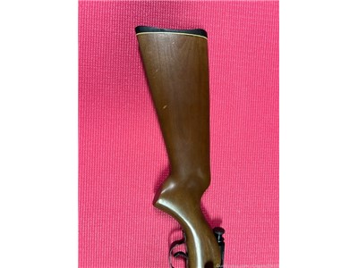 Belknap/Savage/Steven B963 bolt action .22 LR single shot rifle, wood stock