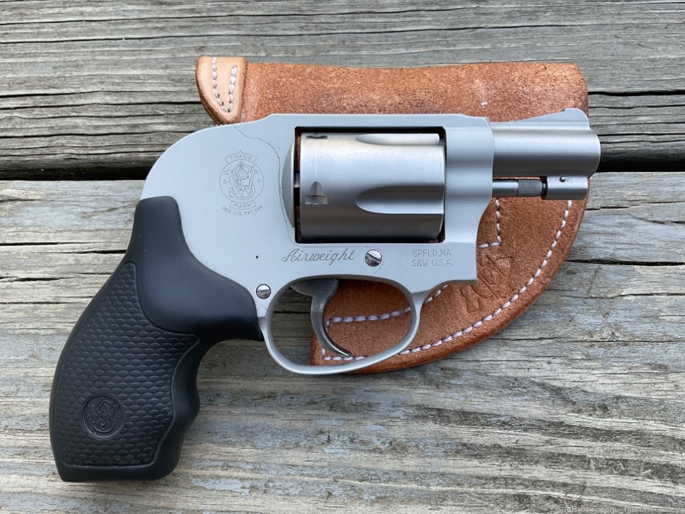 Smith & Wesson S&W 638-3 Airweight Revolver 38 Special +P Shrouded Hammer-img-0