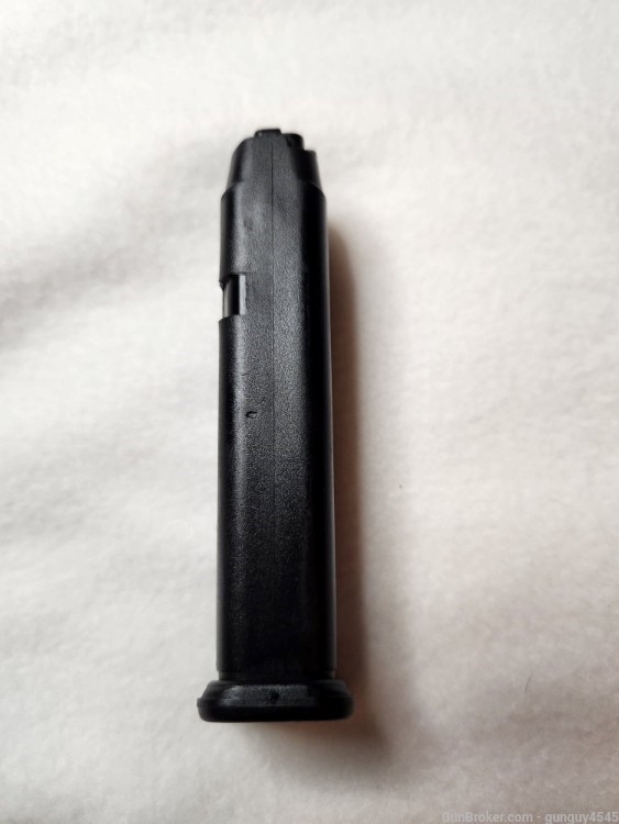 Pre ban 9mm Glock 17 "U" notch metal insert 17 round magazine-img-3